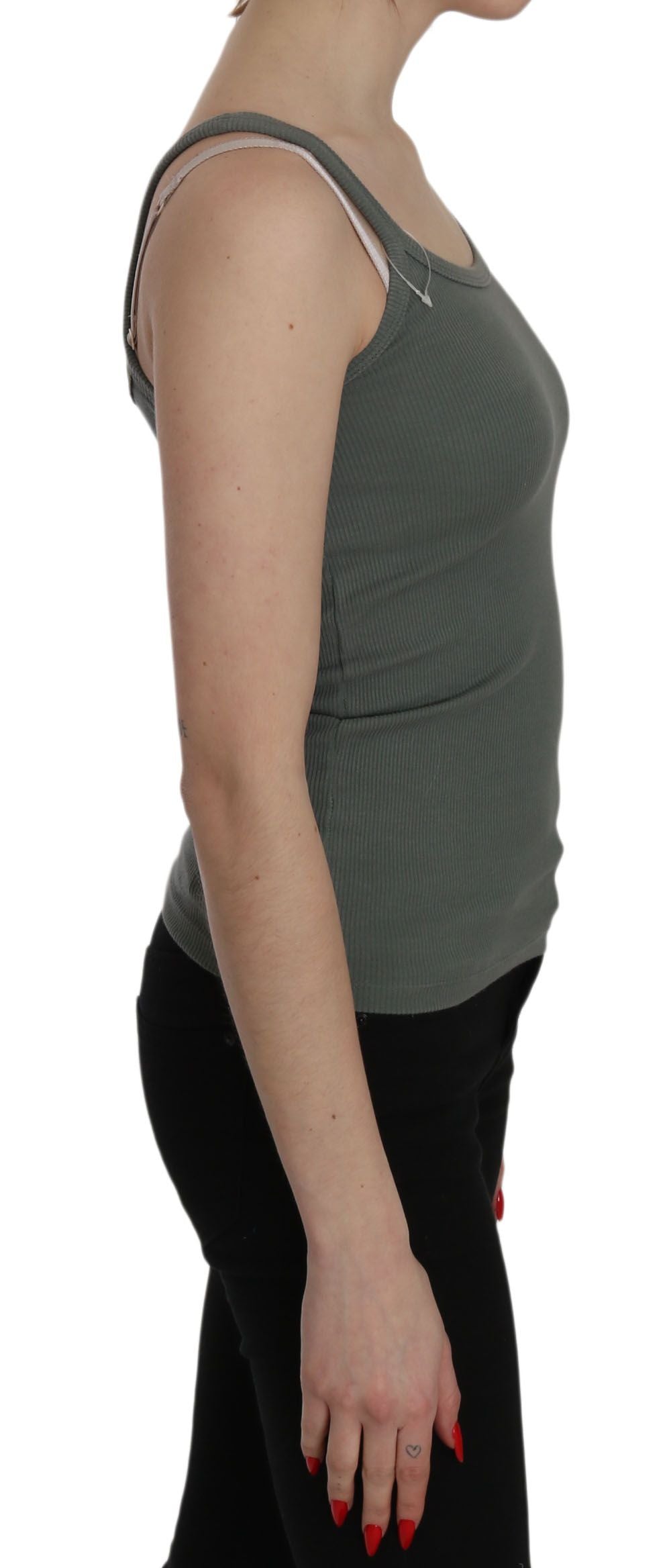 PINK MEMORIES Green Spaghetti Strap Slim Fit Casual Tank Top Blouse $246.00 PINK MEMORIES Luzworld