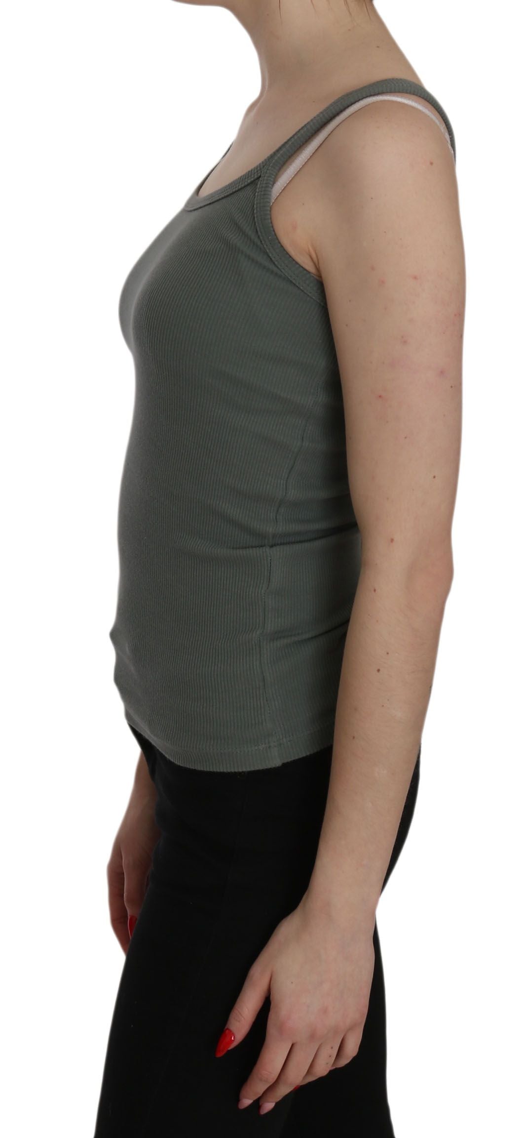 PINK MEMORIES Green Spaghetti Strap Slim Fit Casual Tank Top Blouse $246.00 PINK MEMORIES Luzworld