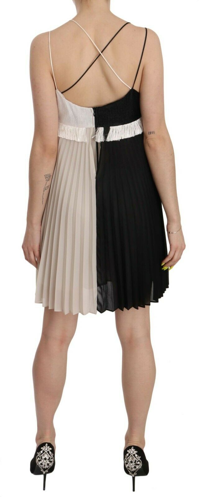 PINKO Black and White Mini Sleeve less A-line Princess Dress $737.00 PINKO Luzworld