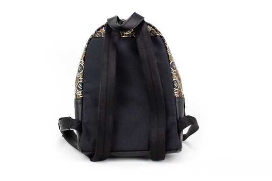 Marc Jacobs Signet Mini Black Logo Printed Leather Shoulder Backpack Bookbag $430.00 Marc Jacobs Luzworld