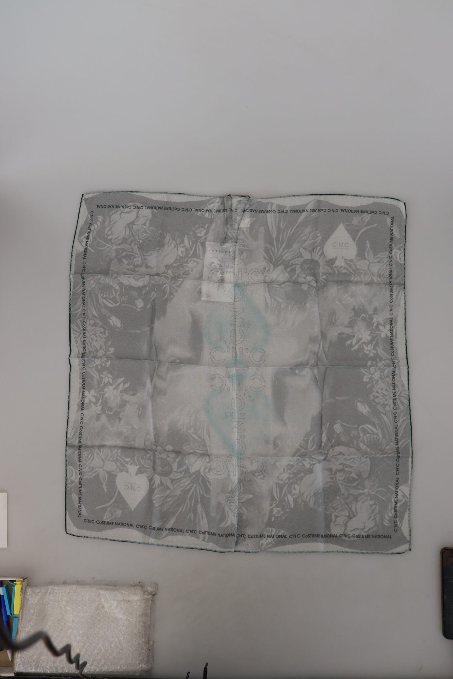 Costume National Gray Print Shawl Foulard Branded Scarf $227.00 Costume National Luzworld