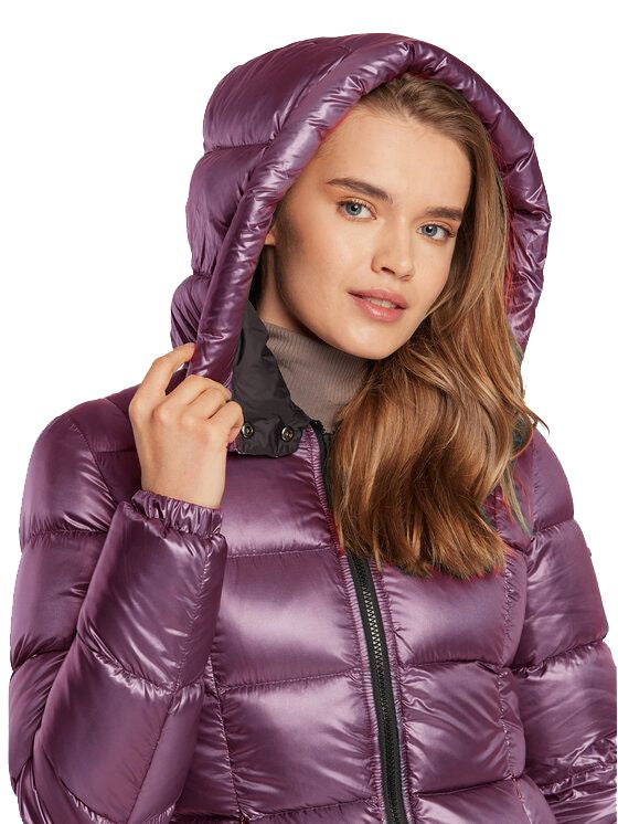 Refrigiwear Elegant Light Purple Puffer Jacket $373.00 Refrigiwear Luzworld
