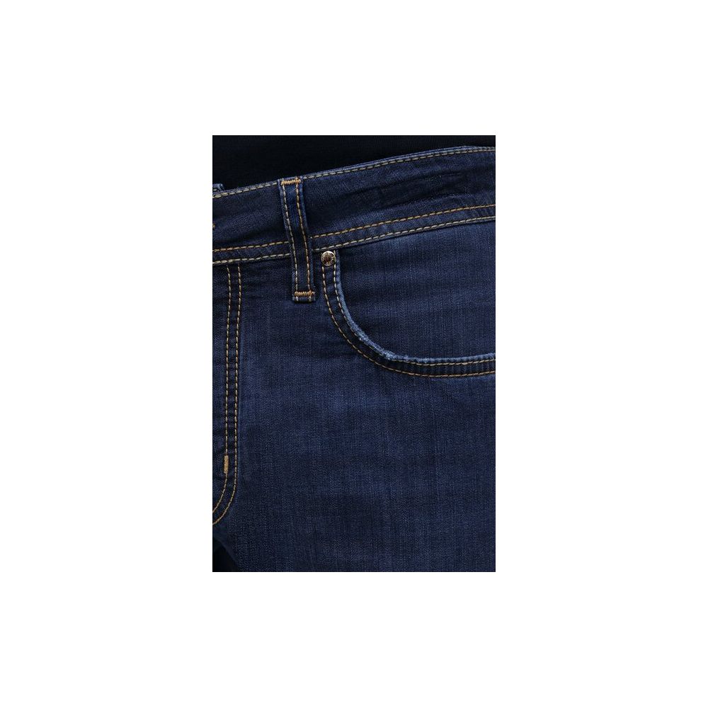 Jacob Cohen Sleek Slim Fit Premium Denim Essentials $551.00 Jacob Cohen Luzworld