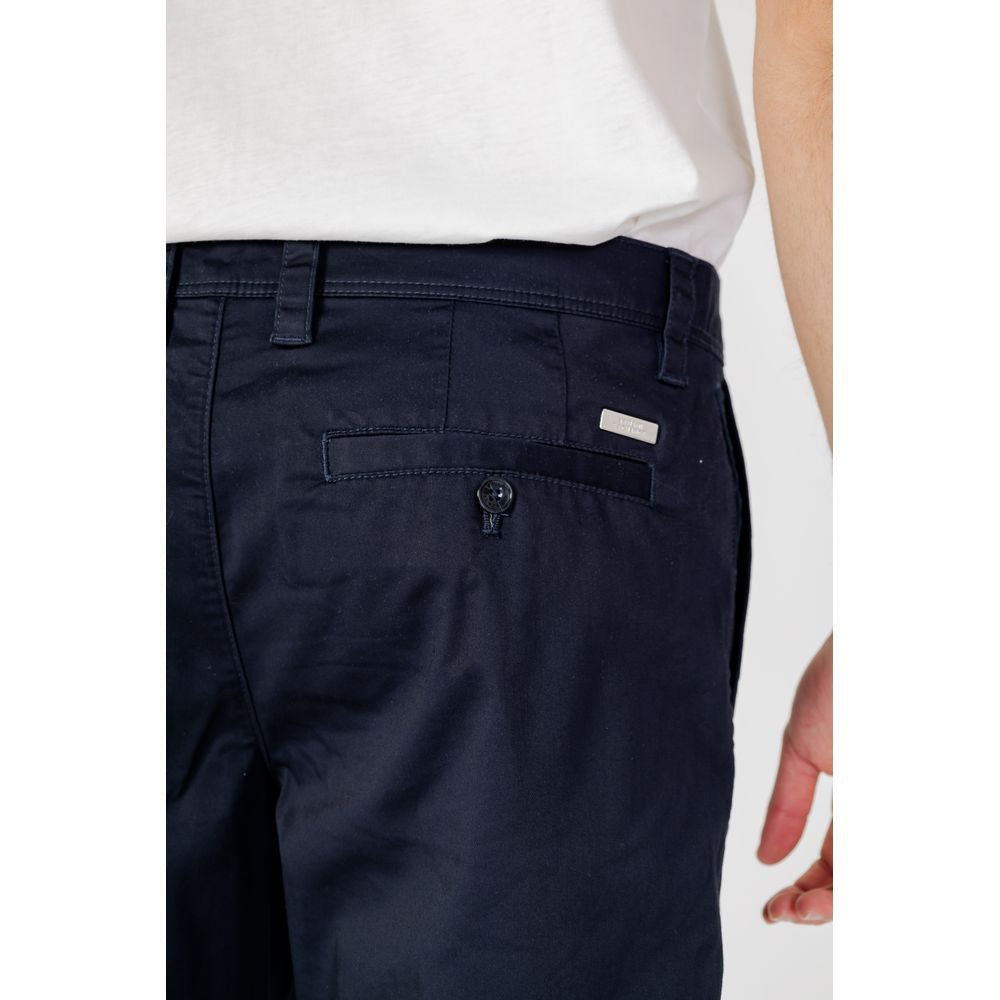 Armani Exchange Blue Cotton Bermuda $205.00 Armani Exchange Luzworld