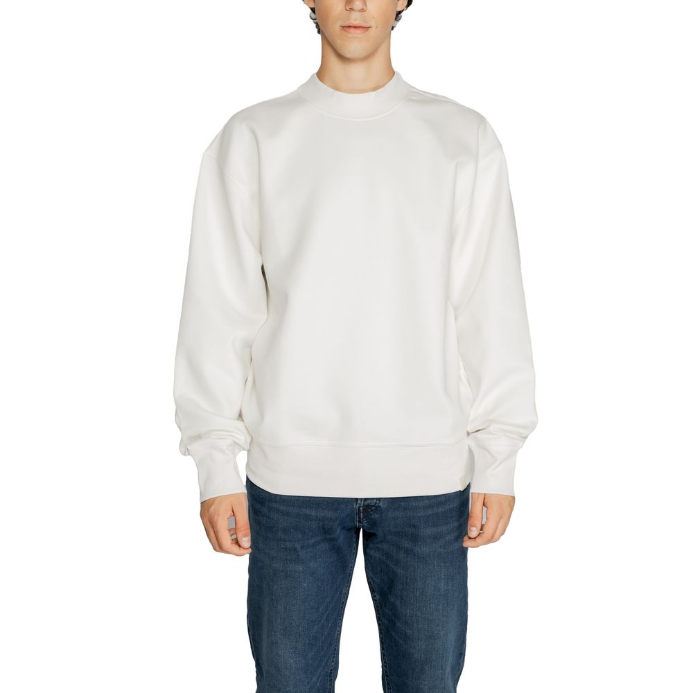 Calvin Klein Jeans White Recycled Cotton Sweatshirt $211.00 Calvin Klein Jeans Luzworld