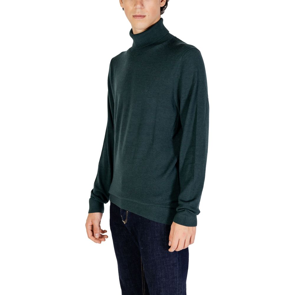 Calvin Klein Green Wool Turtleneck $251.00 Calvin Klein Luzworld