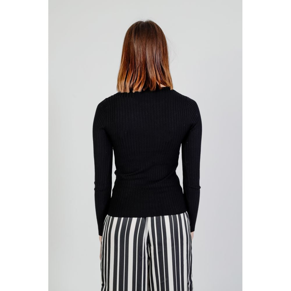 Only Black Viscose Sportswear $115.00 Only Luzworld
