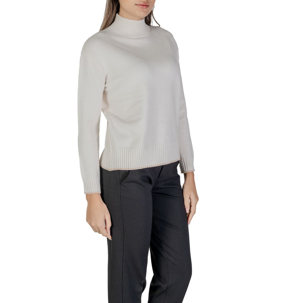 Street One Cream Polyester Sweater $142.00 Street One Luzworld