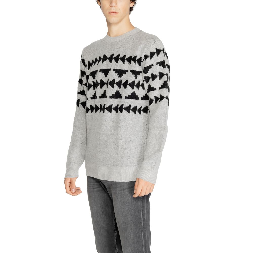 Antony Morato Gray Marabou Sweater $206.00 Antony Morato Luzworld