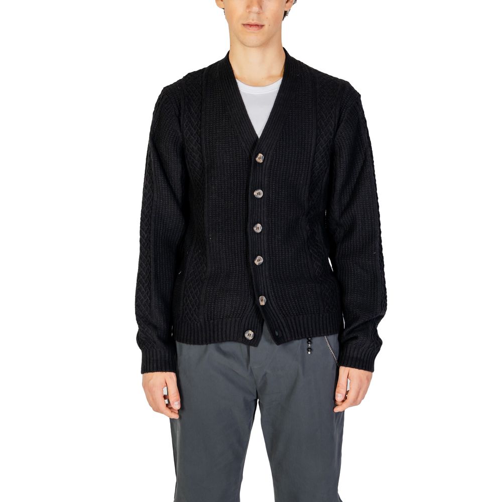 Hamaki-Ho Black Polyester Cardigan $140.00 Hamaki-Ho Luzworld