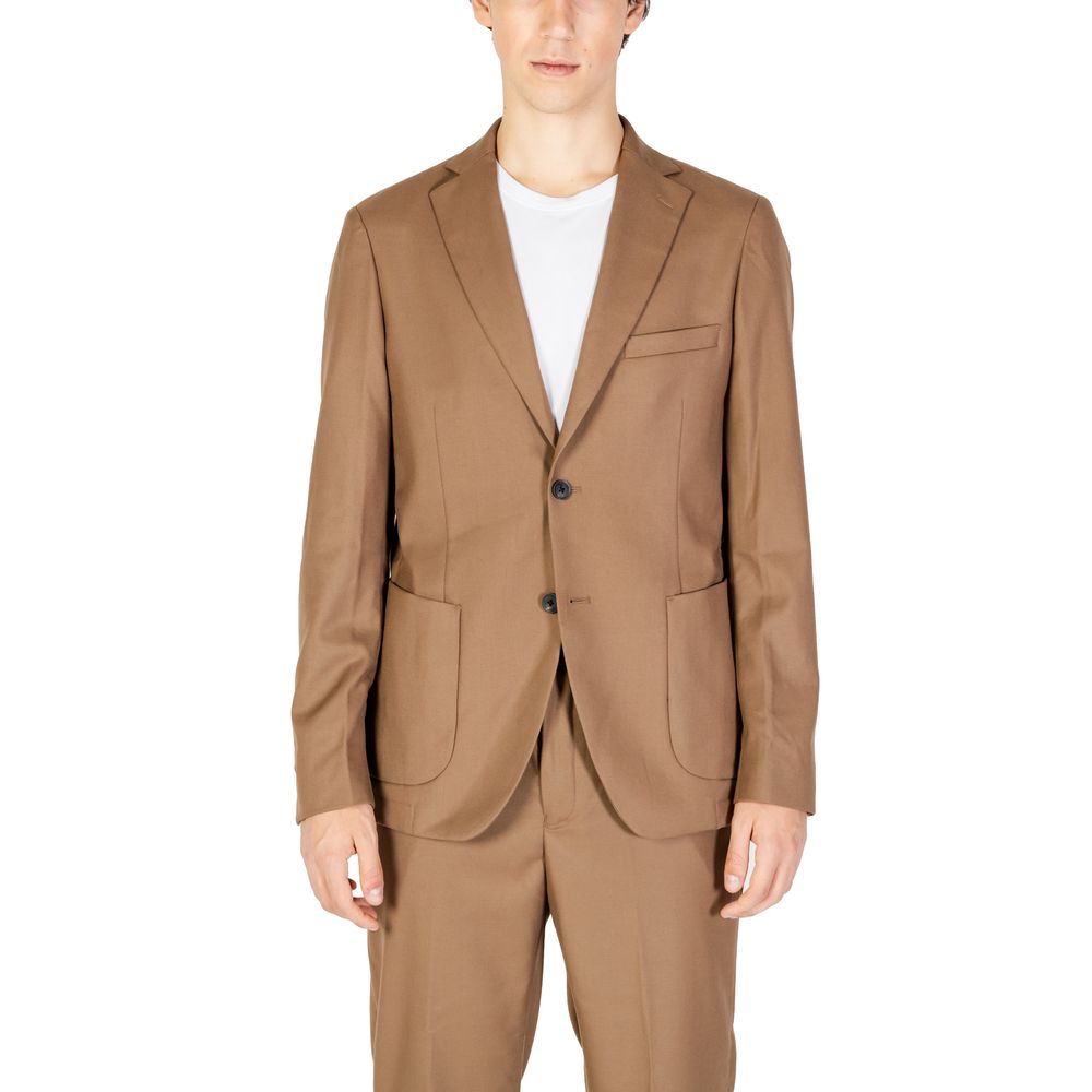 Hamaki-Ho Beige Polyester Blazer $250.00 Hamaki-Ho Luzworld