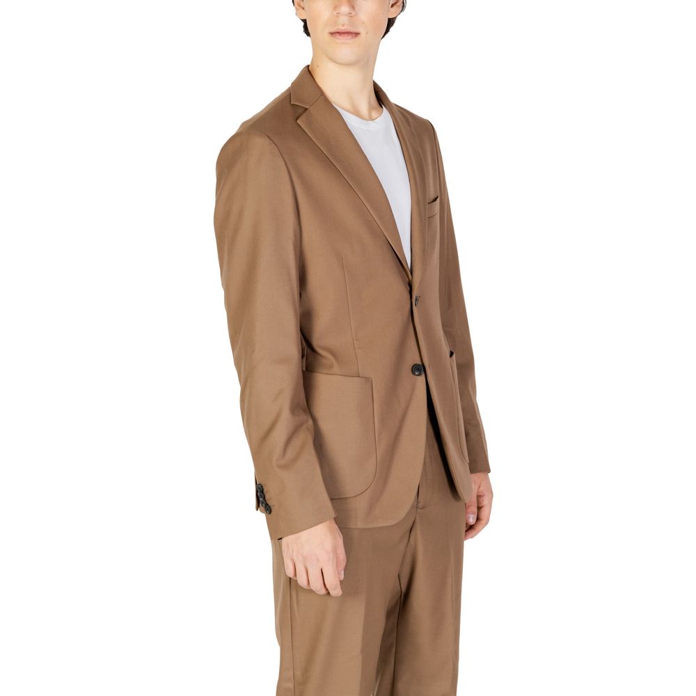 Hamaki-Ho Beige Polyester Blazer $250.00 Hamaki-Ho Luzworld