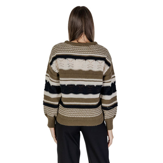 ICHI Green Recycled Polyester Sweater $144.00 ICHI Luzworld
