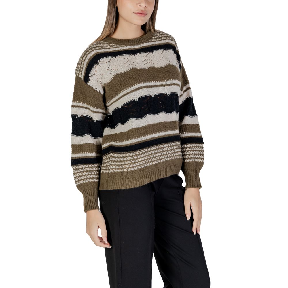 ICHI Green Recycled Polyester Sweater $144.00 ICHI Luzworld