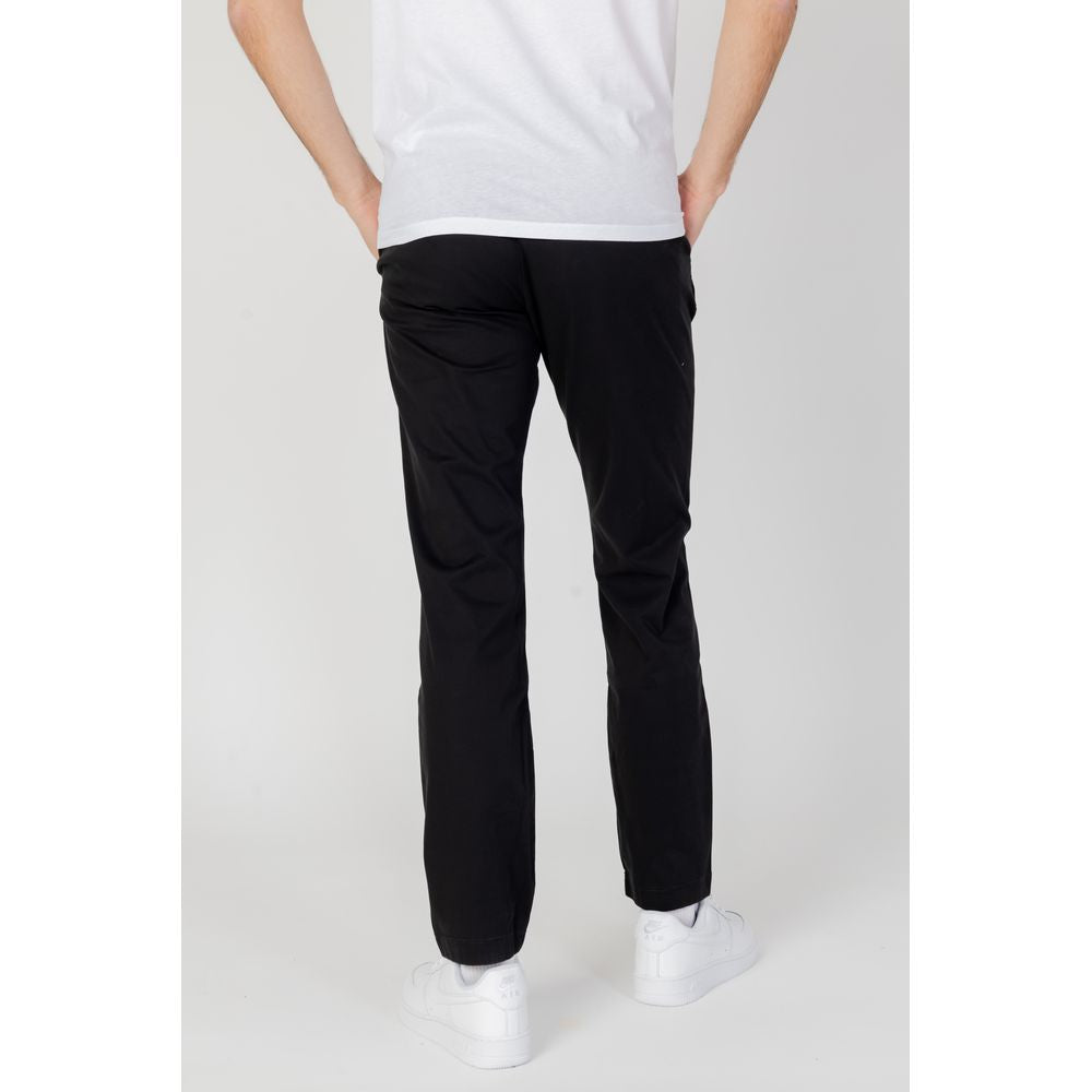 Tommy Hilfiger Jeans Black Organic Cotton Pant $213.00 Tommy Hilfiger Jeans Luzworld