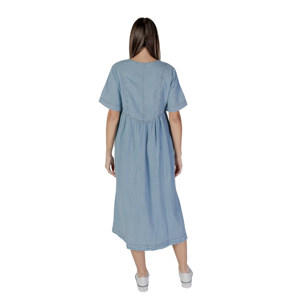 B.Young Light Blue Cotton Long $185.00 B.Young Luzworld
