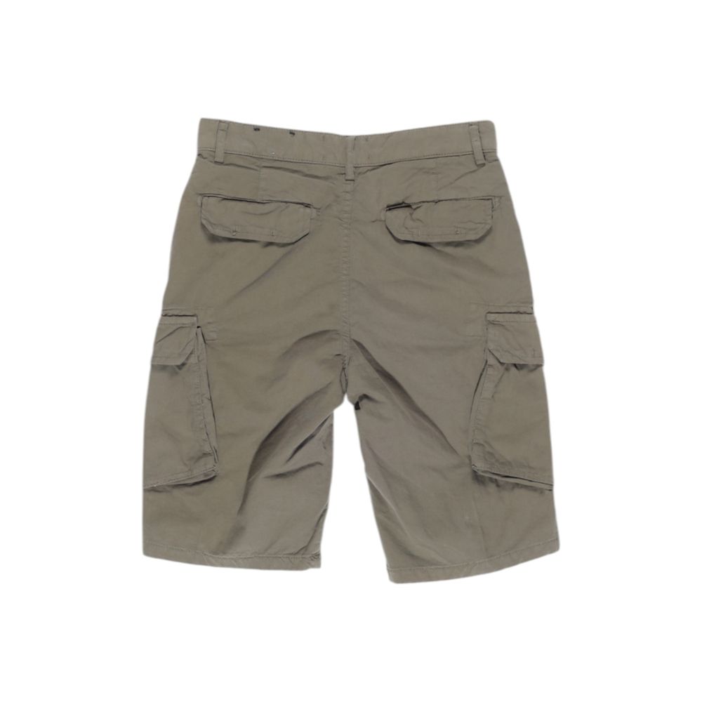 Lyle & Scott Green Cotton Bermuda $186.00 Lyle & Scott Luzworld