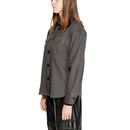 Jacqueline De Yong Black Recycled Cotton Blouse $128.00 Jacqueline De Yong Luzworld