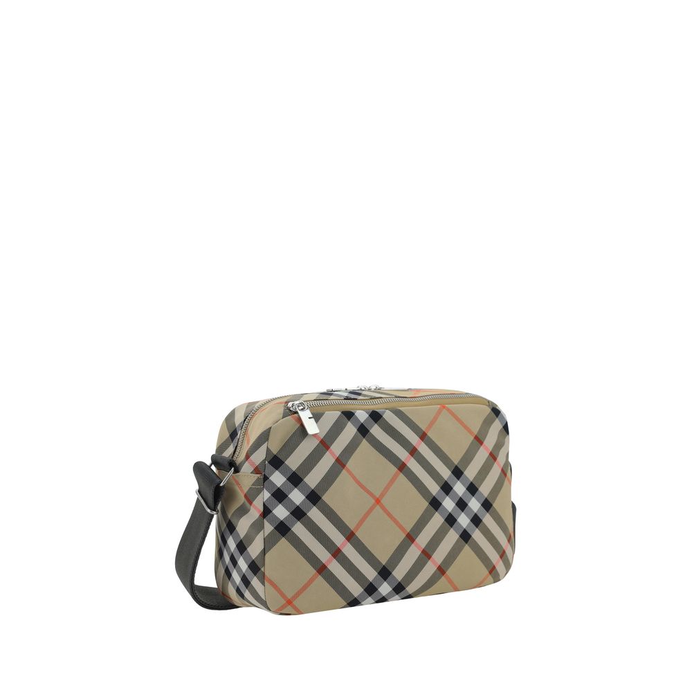 Burberry Shoulder Bag $1686.00 Burberry Luzworld
