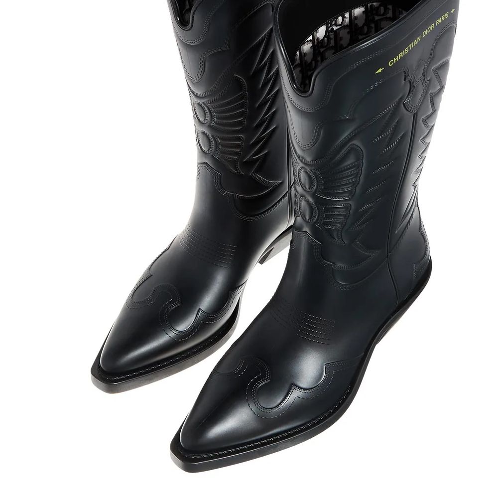 Dior Black Leather Boot $2119.00 Dior Luzworld