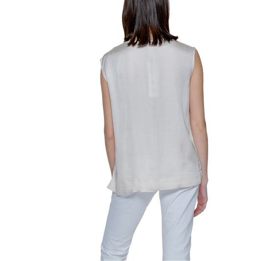 Street One Cream Viscose Blouse $142.00 Street One Luzworld