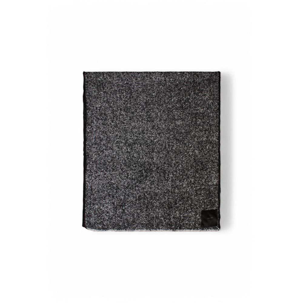 Calvin Klein Black And White Polyester Scarf $166.00 Calvin Klein Luzworld