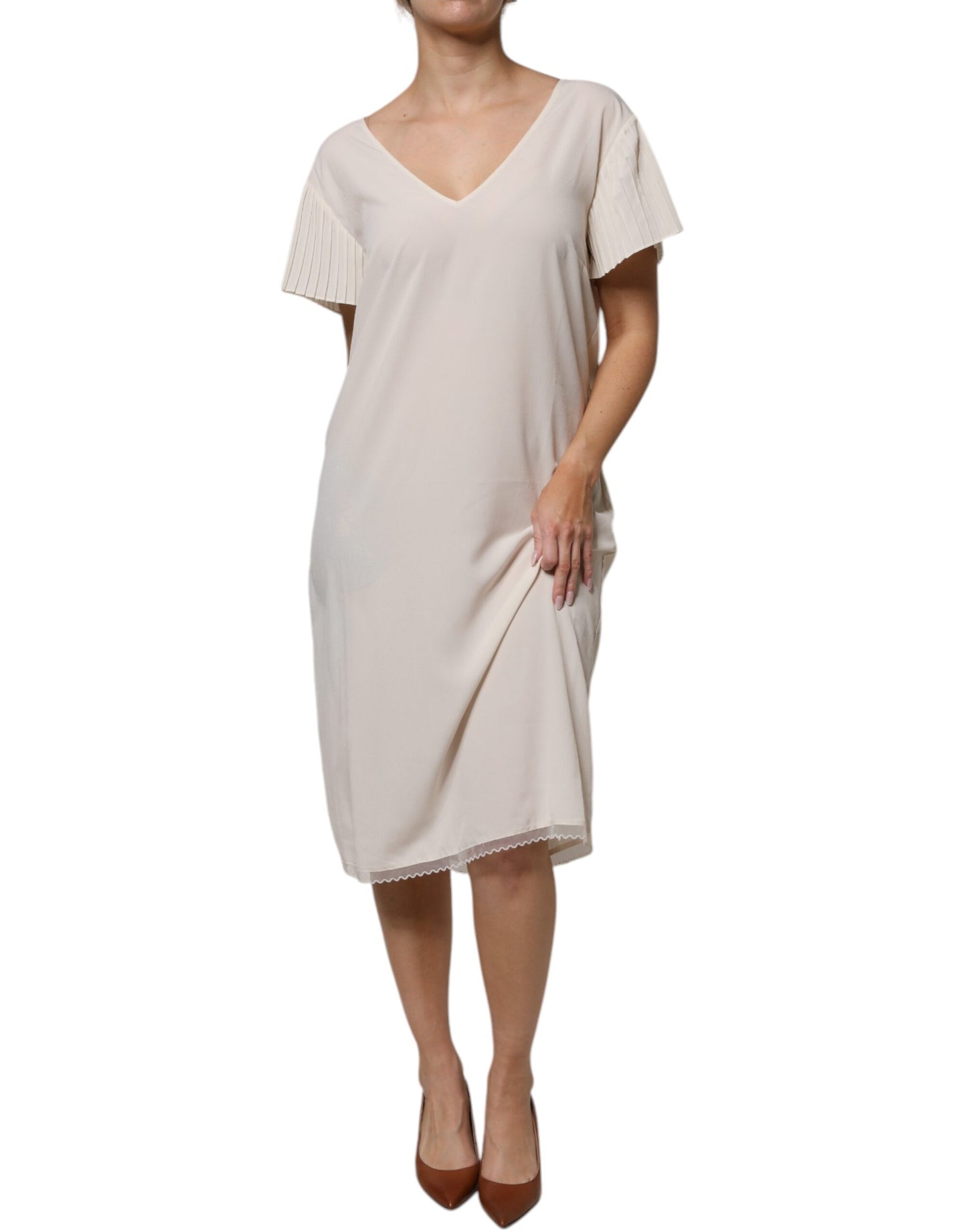 Peserico Off White Short Sleeves V-neck Shift Midi Dress $973.00 Peserico Luzworld