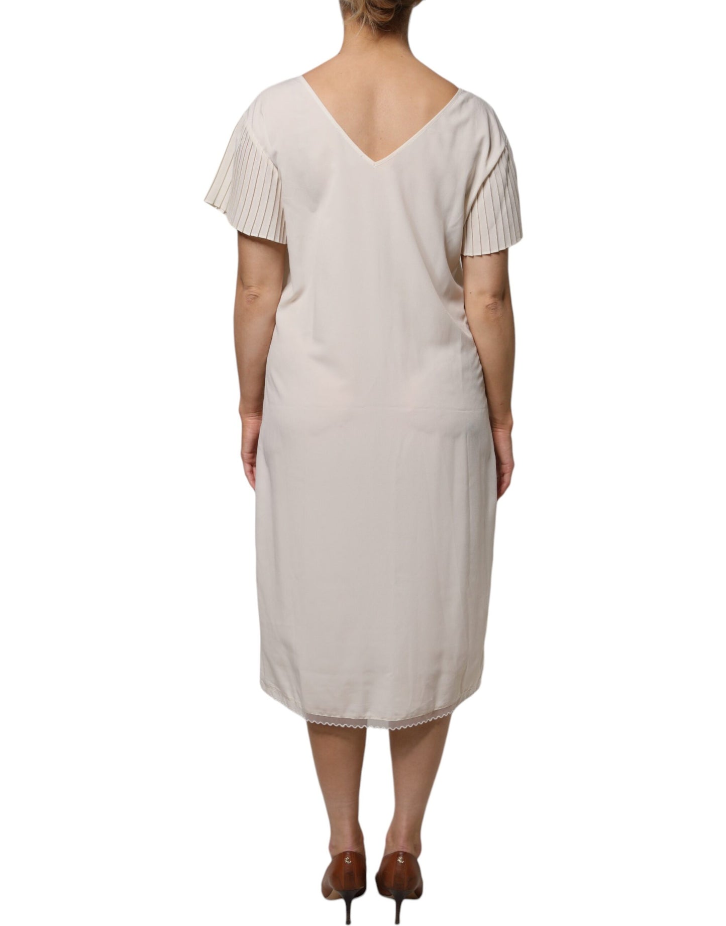 Peserico Off White Short Sleeves V-neck Shift Midi Dress $973.00 Peserico Luzworld