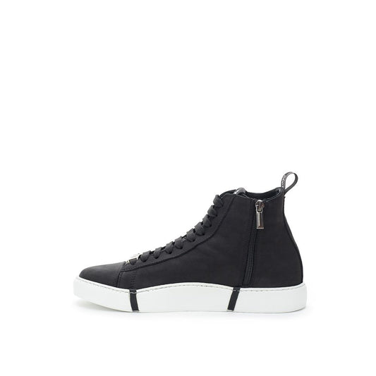 Roberto Cavalli Elegant Suede Sneakers in Chic Black $841.00 Roberto Cavalli Luzworld