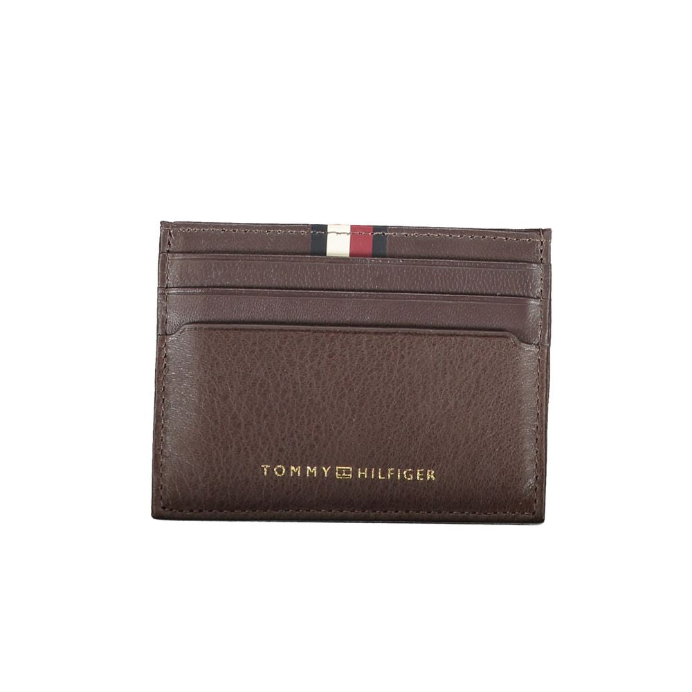 Tommy Hilfiger Brown Leather Men Wallet $154.00 Tommy Hilfiger Luzworld