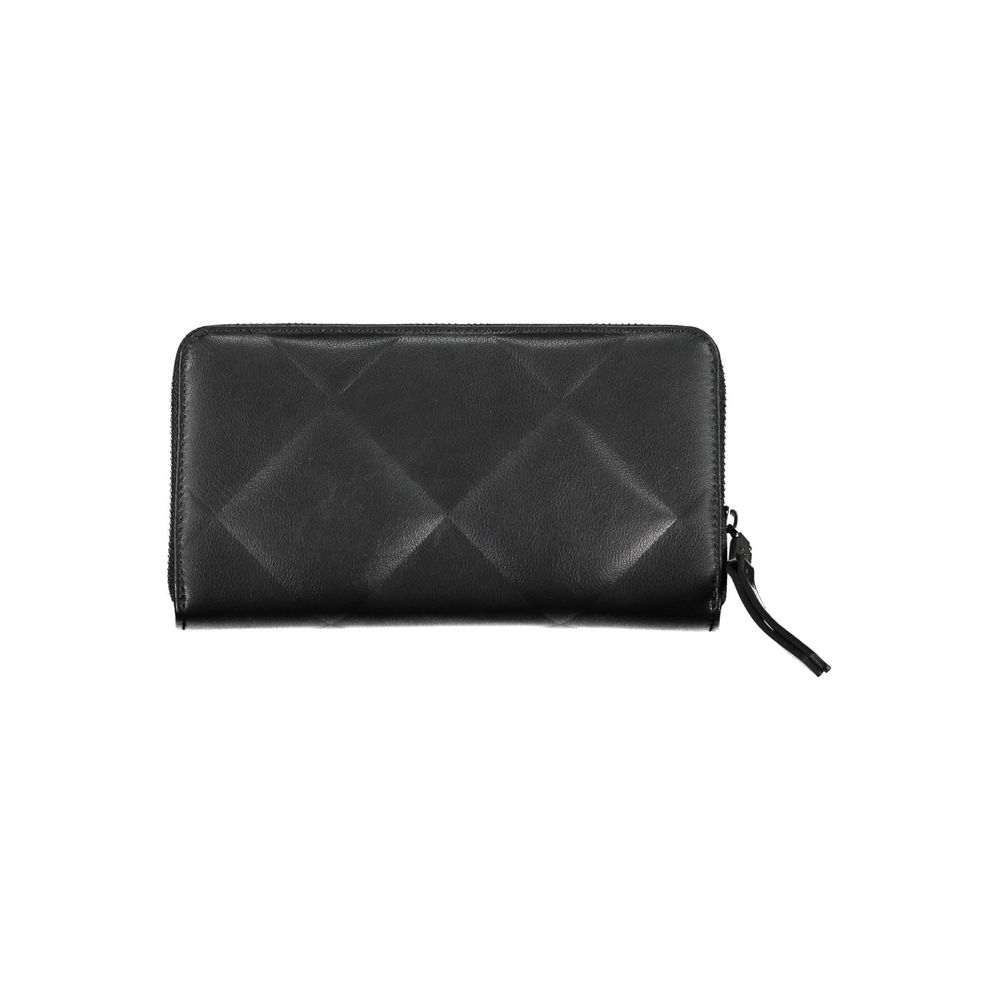 Calvin Klein Sleek Black RFID Blocking Wallet with Logo $216.00 Calvin Klein Luzworld