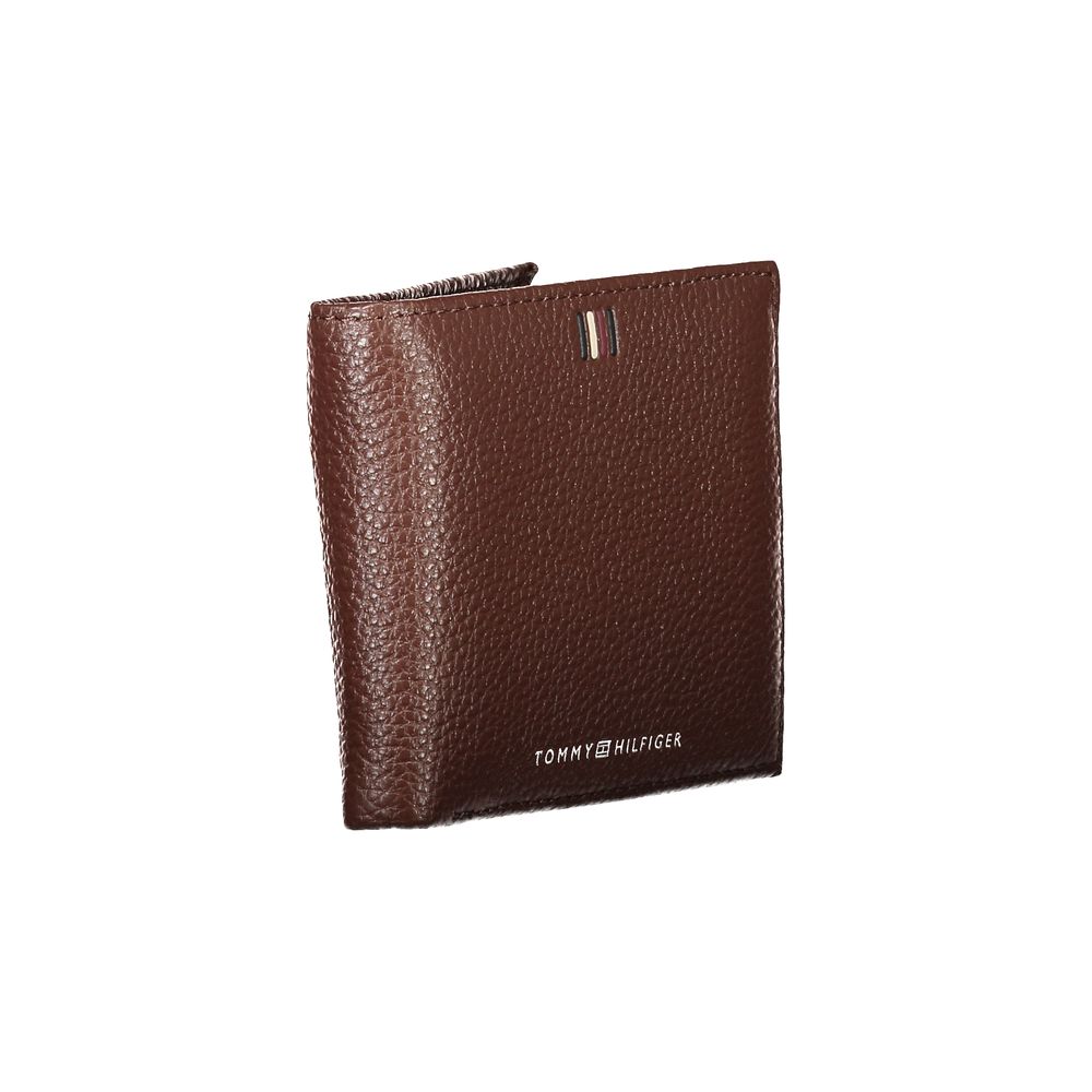 Tommy Hilfiger Elegant Brown Leather Bifold Wallet $214.00 Tommy Hilfiger Luzworld