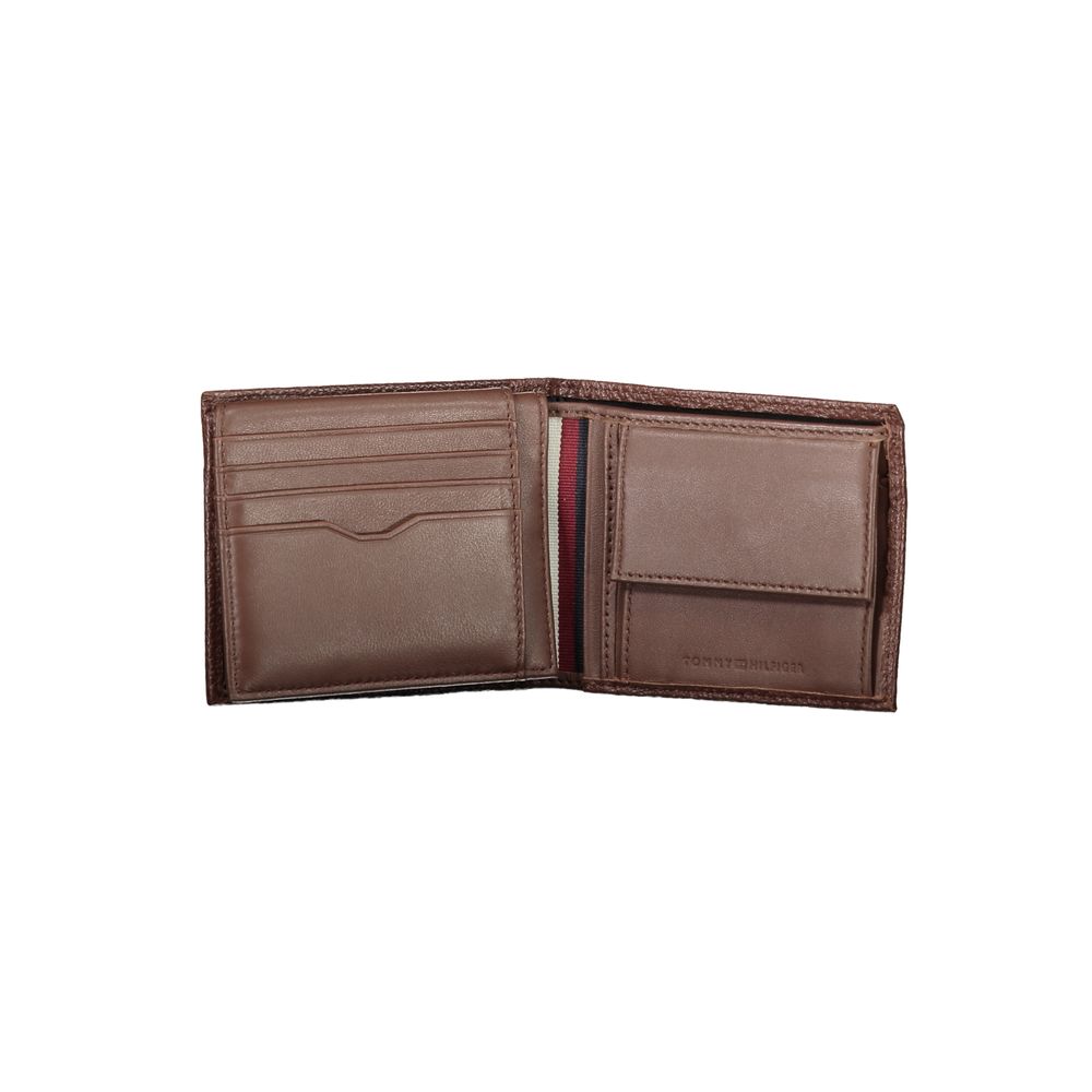 Tommy Hilfiger Elegant Brown Leather Bifold Wallet $214.00 Tommy Hilfiger Luzworld