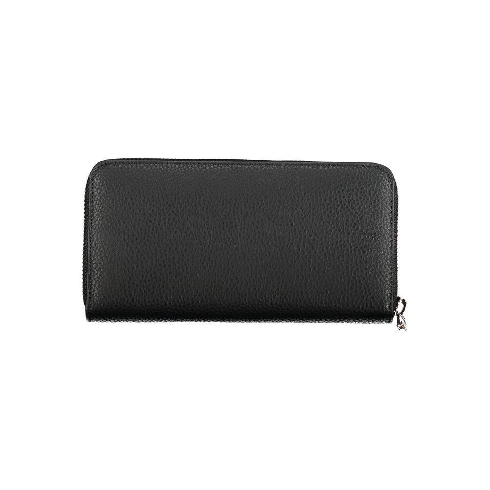 Tommy Hilfiger Sleek Black Multipurpose Wallet $198.00 Tommy Hilfiger Luzworld