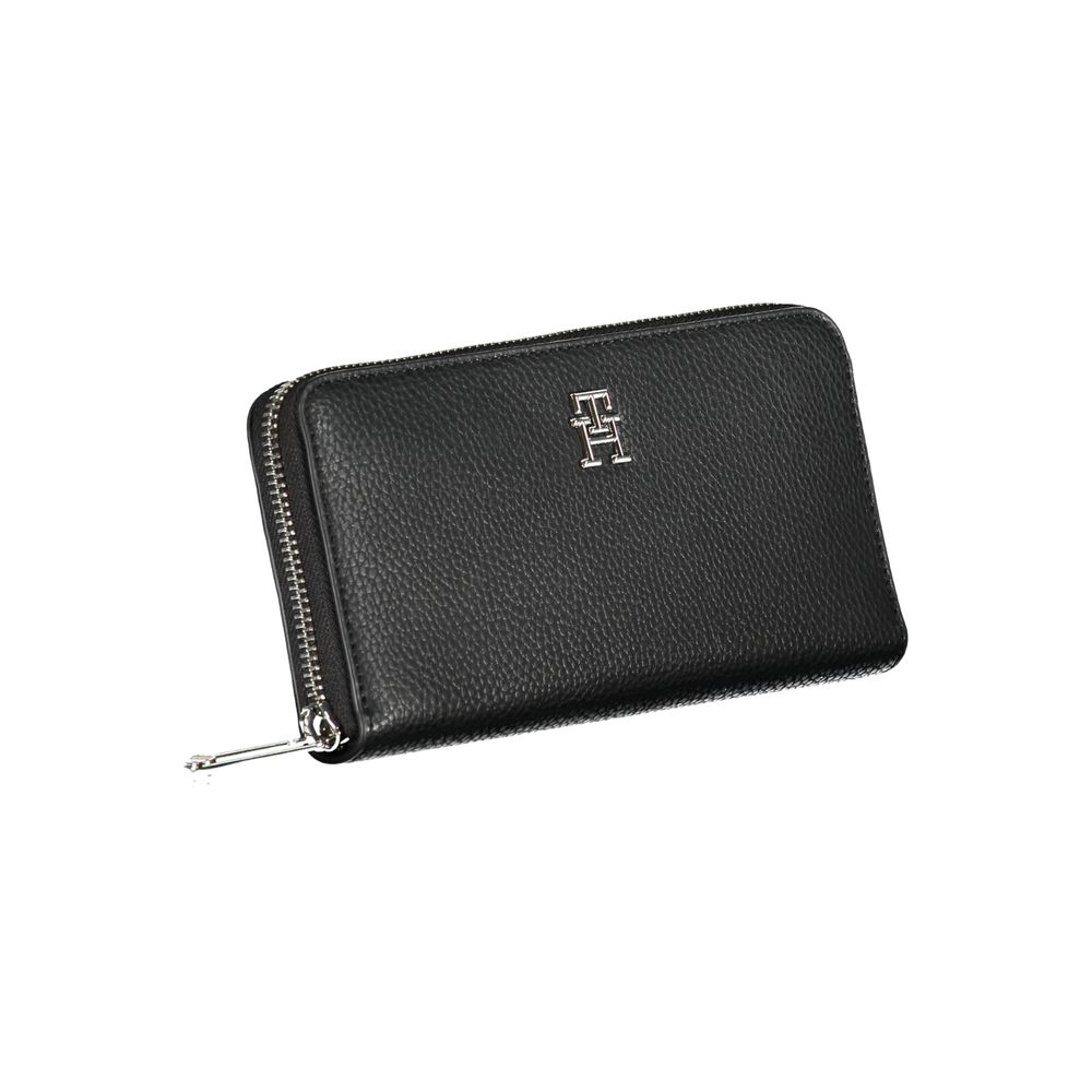 Tommy Hilfiger Sleek Black Multipurpose Wallet $198.00 Tommy Hilfiger Luzworld