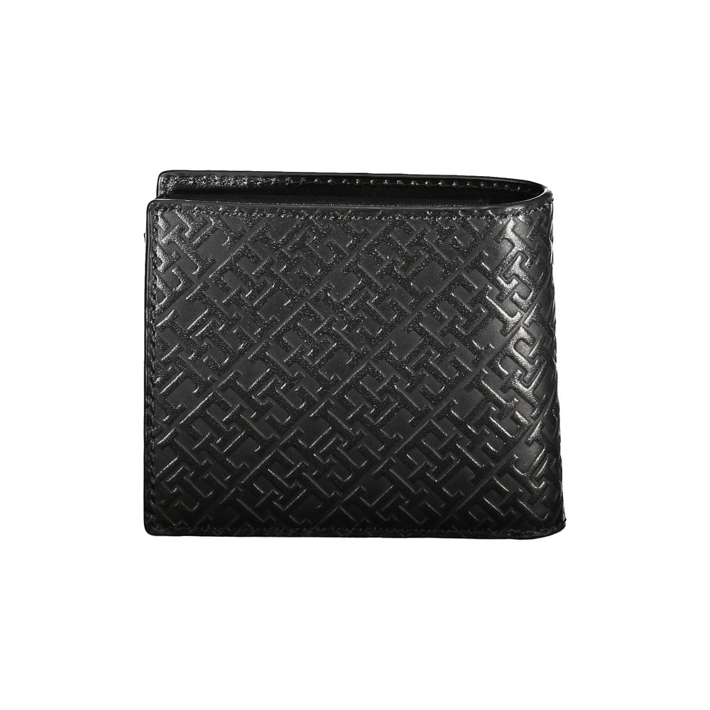 Tommy Hilfiger Elegant Leather Wallet with Coin Purse $214.00 Tommy Hilfiger Luzworld