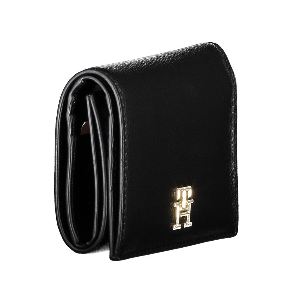 Tommy Hilfiger Black Polyethylene Women Wallet $181.00 Tommy Hilfiger Luzworld