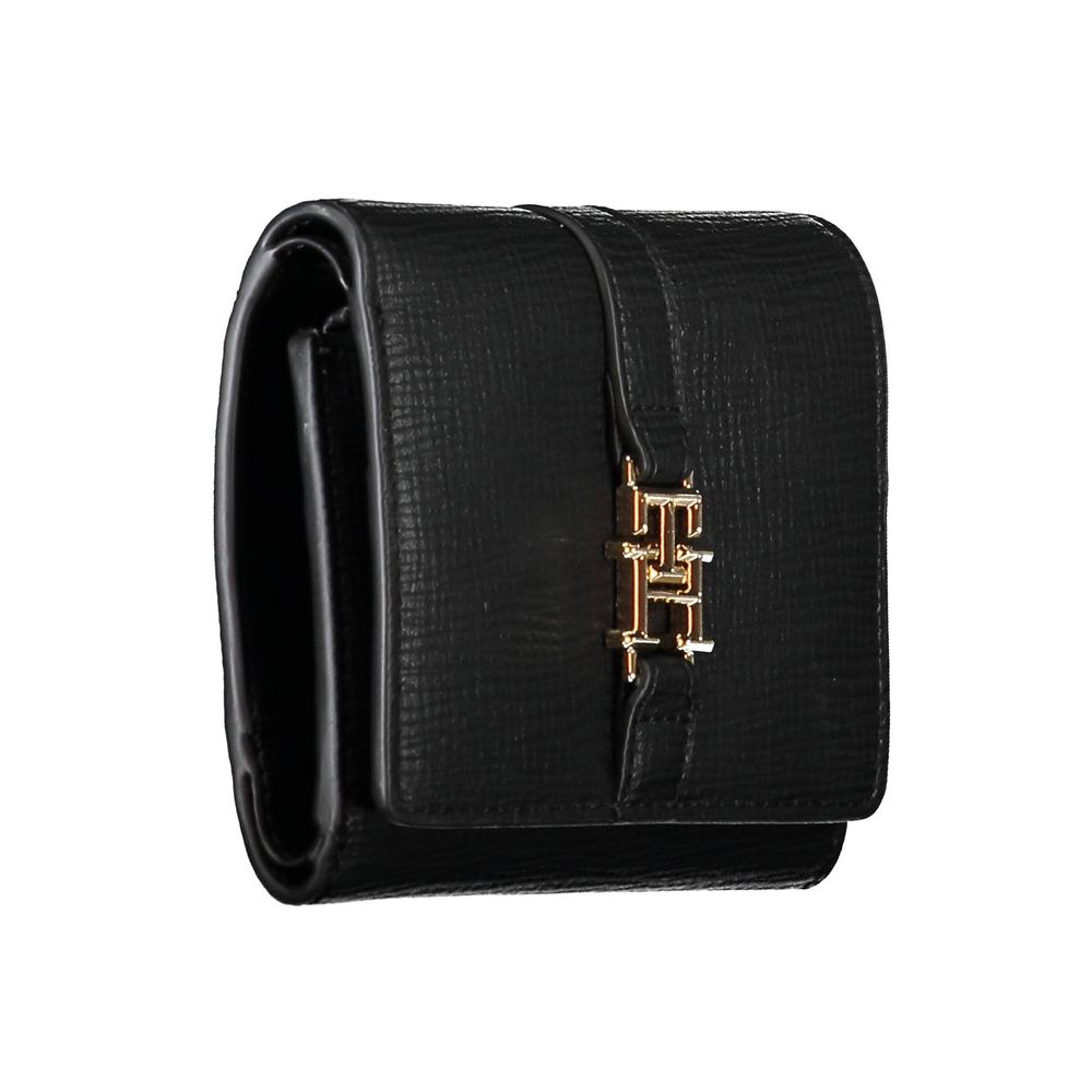 Tommy Hilfiger Black Polyethylene Women Wallet $198.00 Tommy Hilfiger Luzworld
