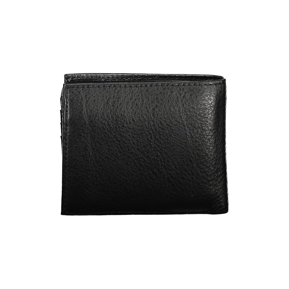 Tommy Hilfiger Sleek Black Leather Wallet with Ample Storage $214.00 Tommy Hilfiger Luzworld
