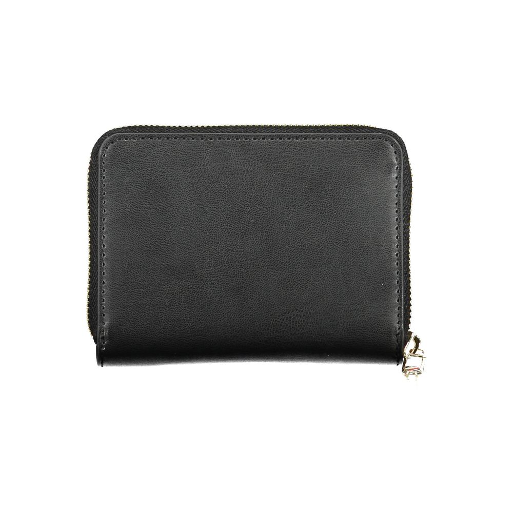 Tommy Hilfiger Black Polyethylene Wallet $180.00 Tommy Hilfiger Luzworld