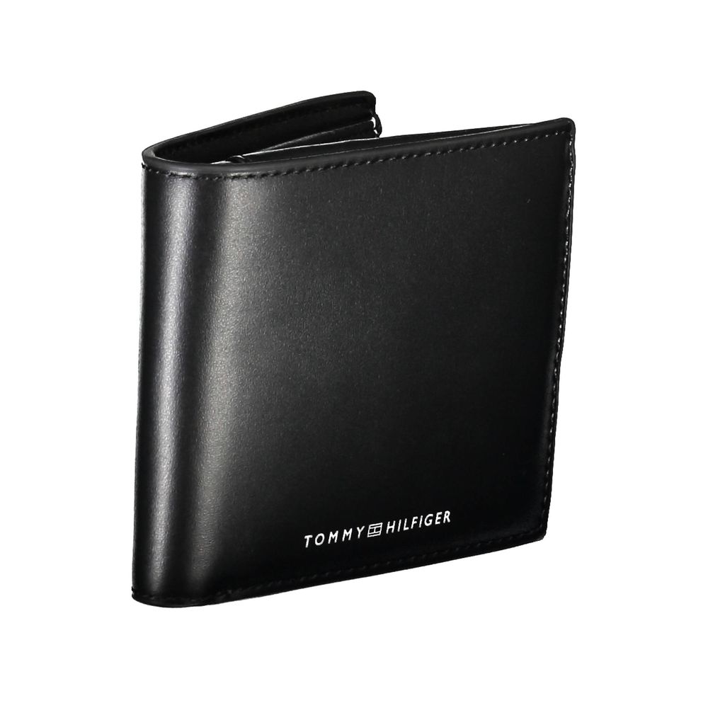 Tommy Hilfiger Black Leather Wallet $214.00 Tommy Hilfiger Luzworld