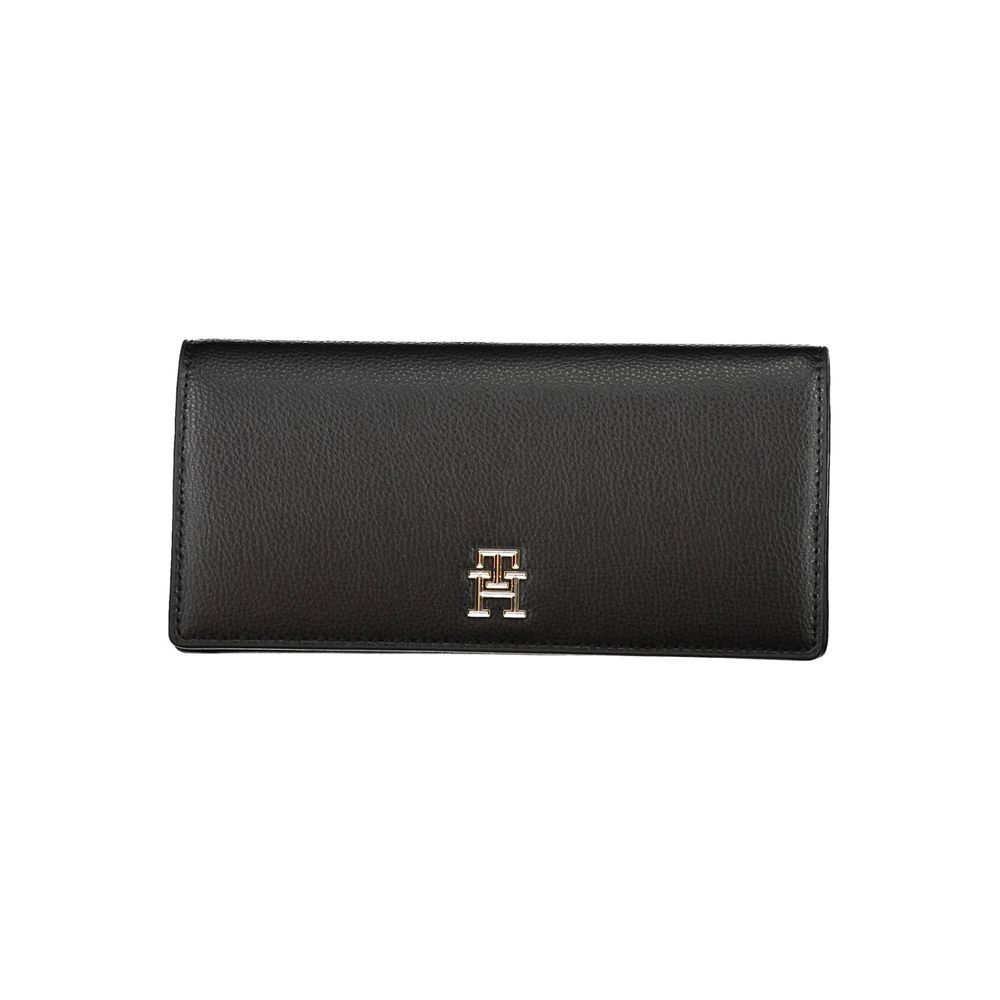 Tommy Hilfiger Black Polyethylene Wallet $198.00 Tommy Hilfiger Luzworld