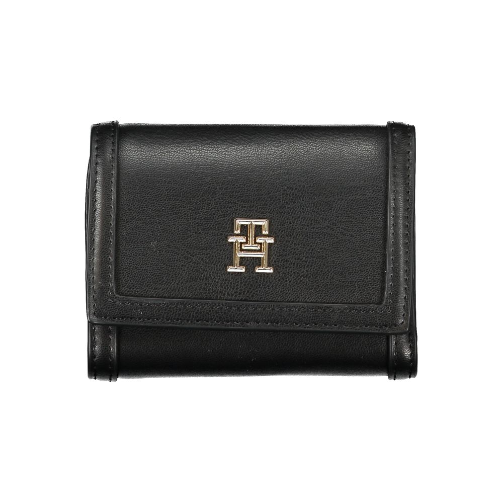 Tommy Hilfiger Black Polyethylene Wallet $198.00 Tommy Hilfiger Luzworld
