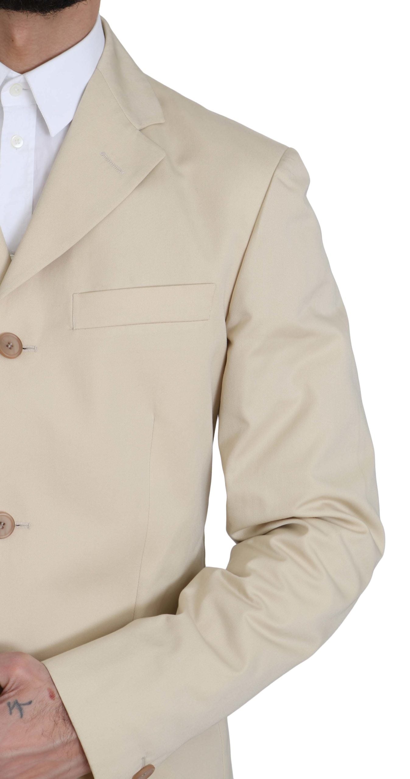 Romeo Gigli Two Piece 3 Button Beige Cotton Solid Suit $916.00 Romeo Gigli Luzworld