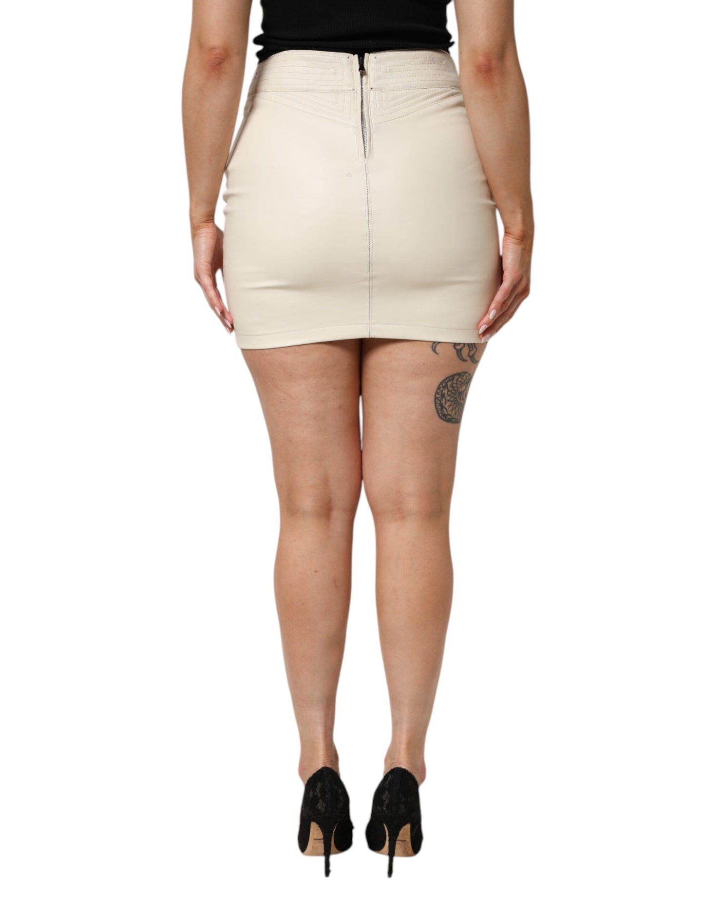 Guess Beige Faux Leather Quilted Mini High Waist Women Skirt $160.00 Guess Luzworld