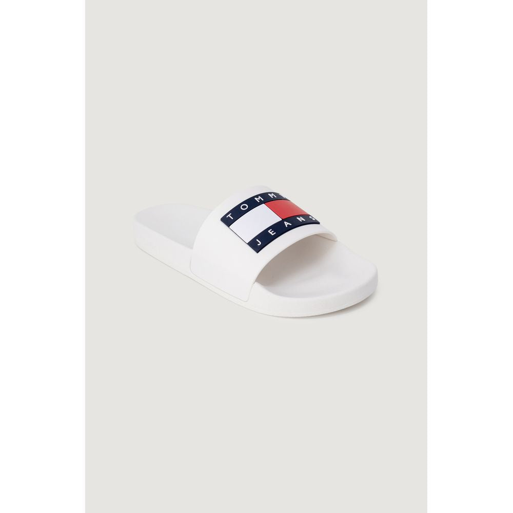Tommy Hilfiger Jeans White Polyethylene Slipper $140.00 Tommy Hilfiger Jeans Luzworld