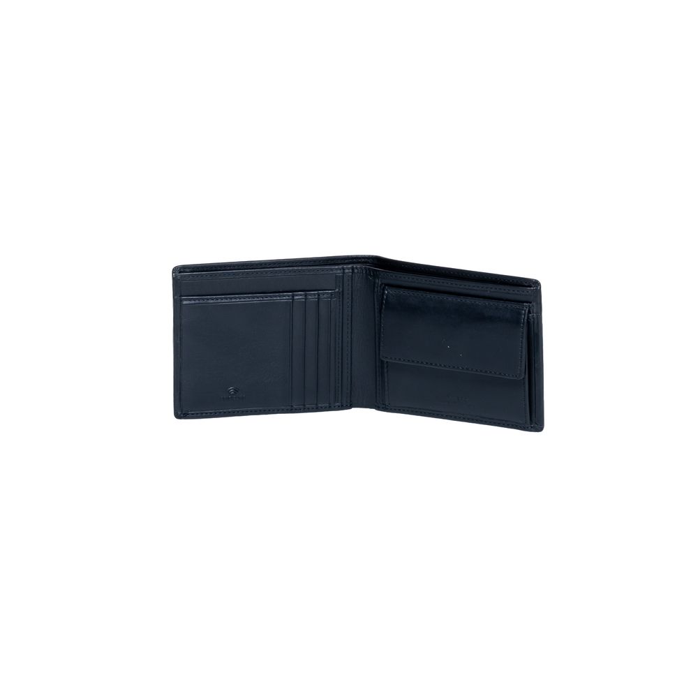 Guess Black Leather Wallet $195.00 Guess Luzworld