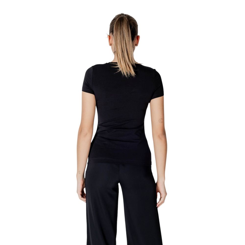 Guess Black Cotton T-Shirt $148.00 Guess Luzworld