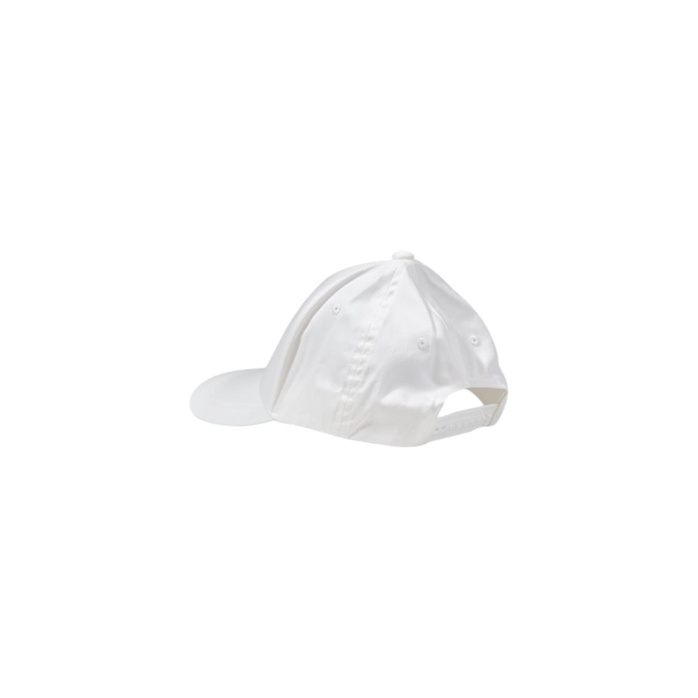Armani Exchange White Cotton Caps Baseball Hat $168.00 Armani Exchange Luzworld