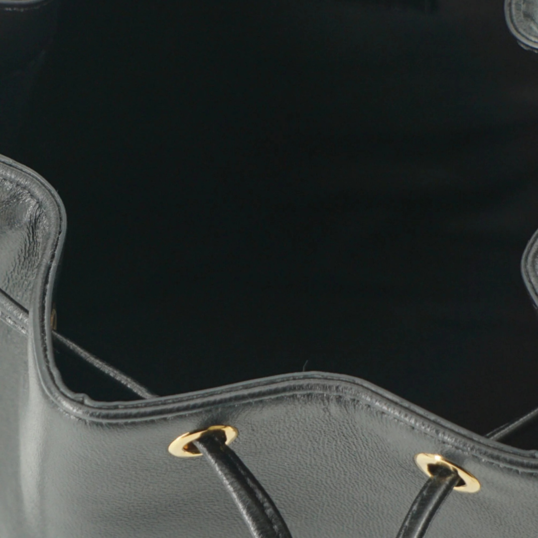 Versace_Elegant_Black_Leather_Medusa_Bucket_Shoulder_Bag